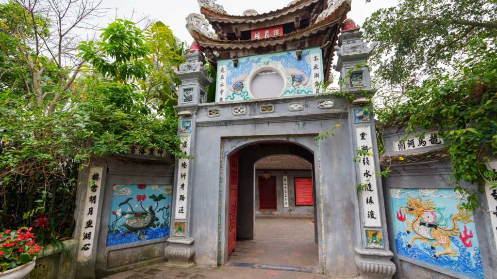 Ngoc Son Temple