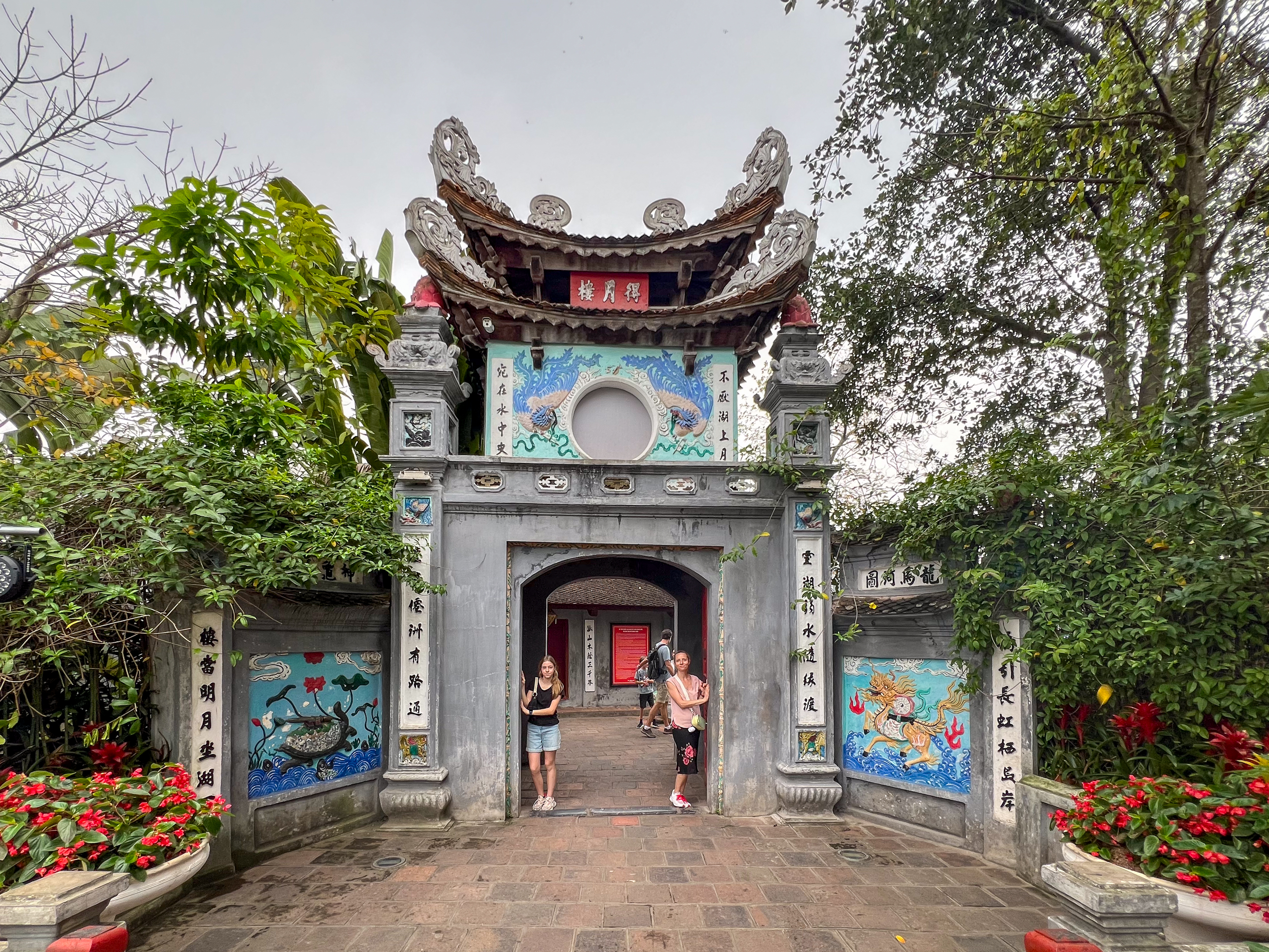 Ngoc Son Temple