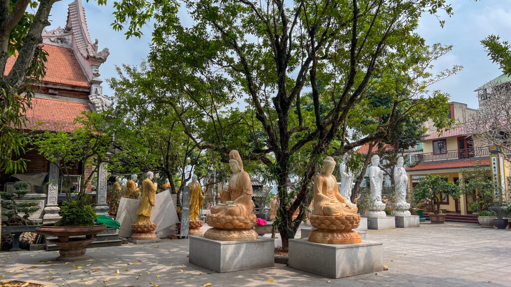 Chùa Tảo Sách
